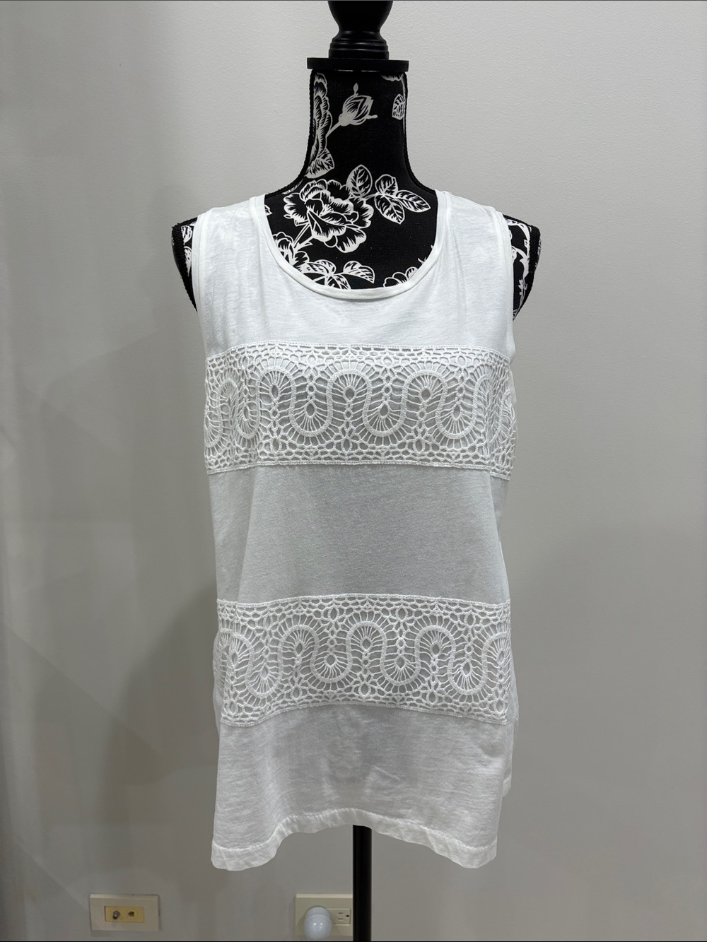 J. Crew white cotton tank size large